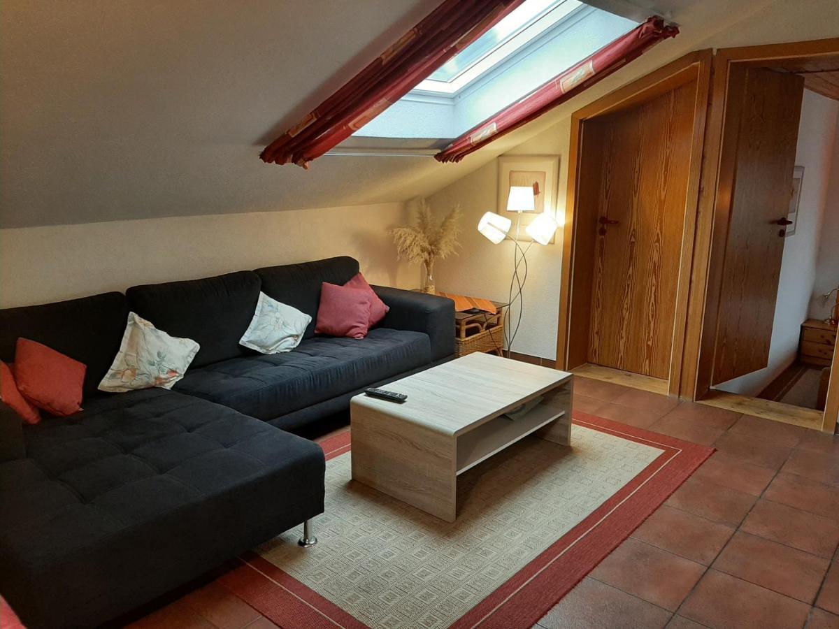 Ferienwohnung Evangeline Borsch Zell an der Mosel Exterior foto