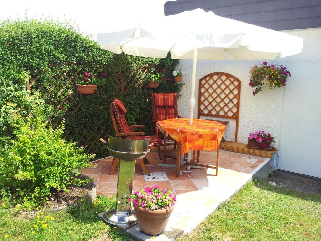 Ferienwohnung Evangeline Borsch Zell an der Mosel Exterior foto